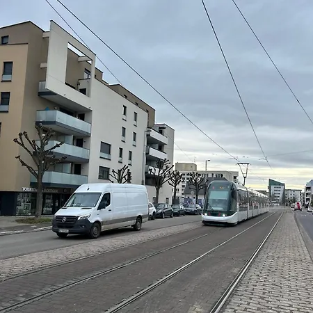 3 Piece Strasbourg Ilkirch-graffenstaden شقة *